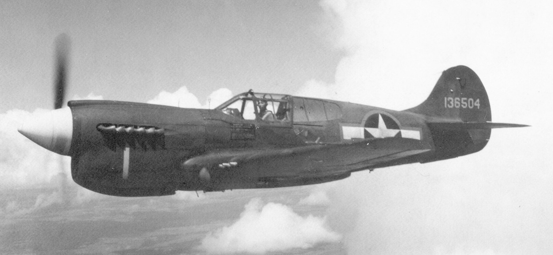 Curtiss P-40 Warhawk
